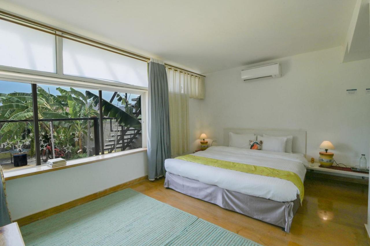 Saffronstays Onellaa, Nashik - Infinity Pool Villa Surrounded By A Vineyard Bagian luar foto